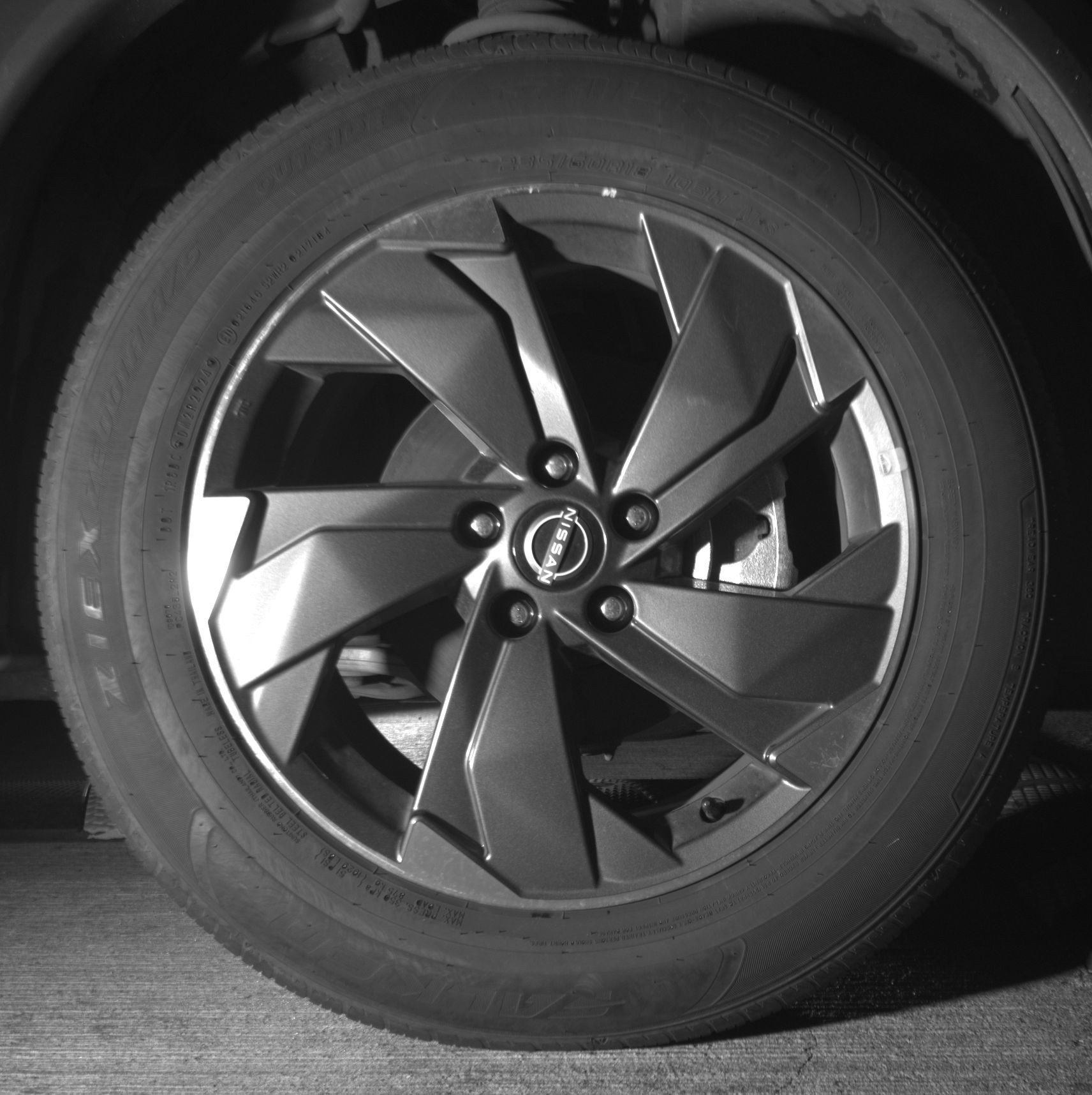 Used 2025 Nissan Rogue SV image 13