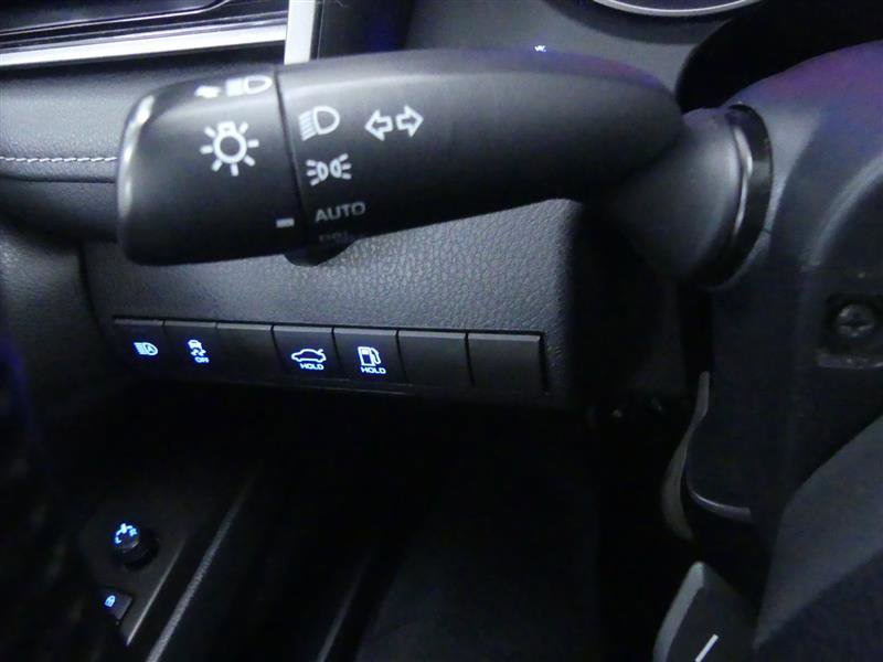 Used 2023 Toyota Camry SE image 17