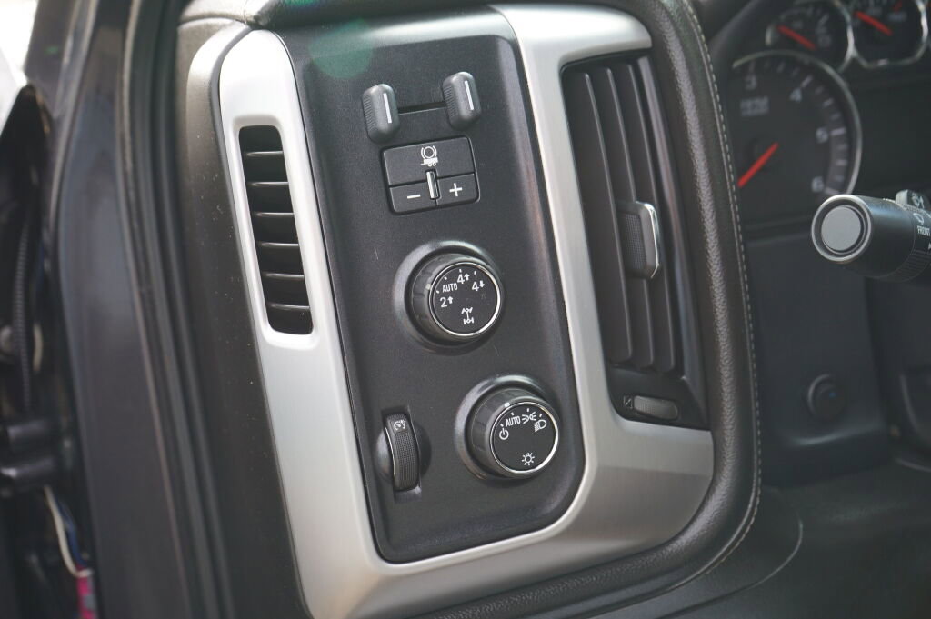 Used 2014 GMC Sierra 1500 SLE w/ Suspension Package, Off-Road image 14