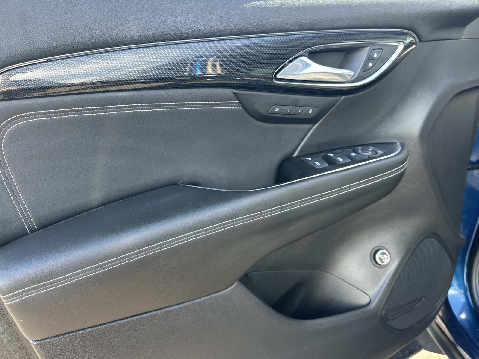 Certified 2023 Buick Envision Essence AWD/4WD image 14