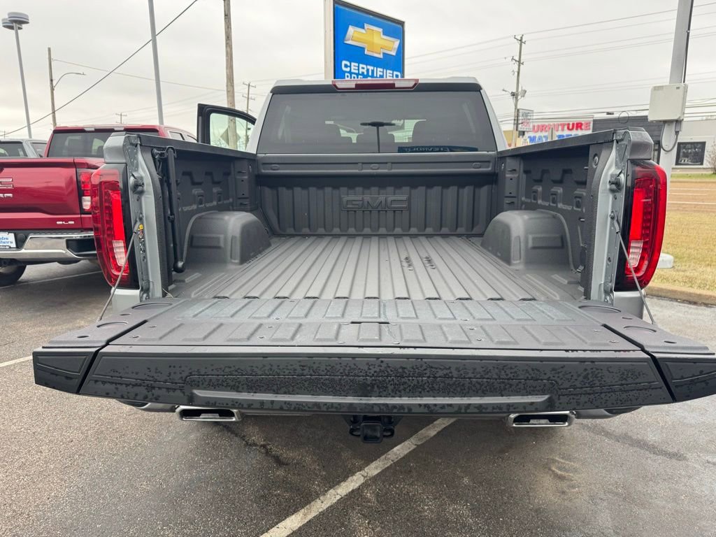 Used 2025 GMC Sierra 1500 AT4 image 36