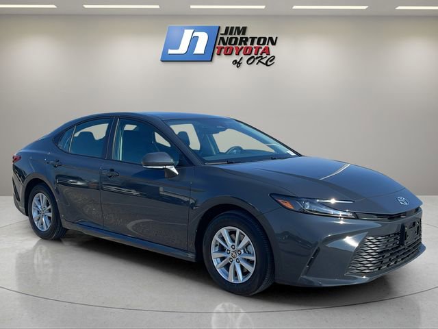 Used 2026 Toyota Camry LE FWD image 3