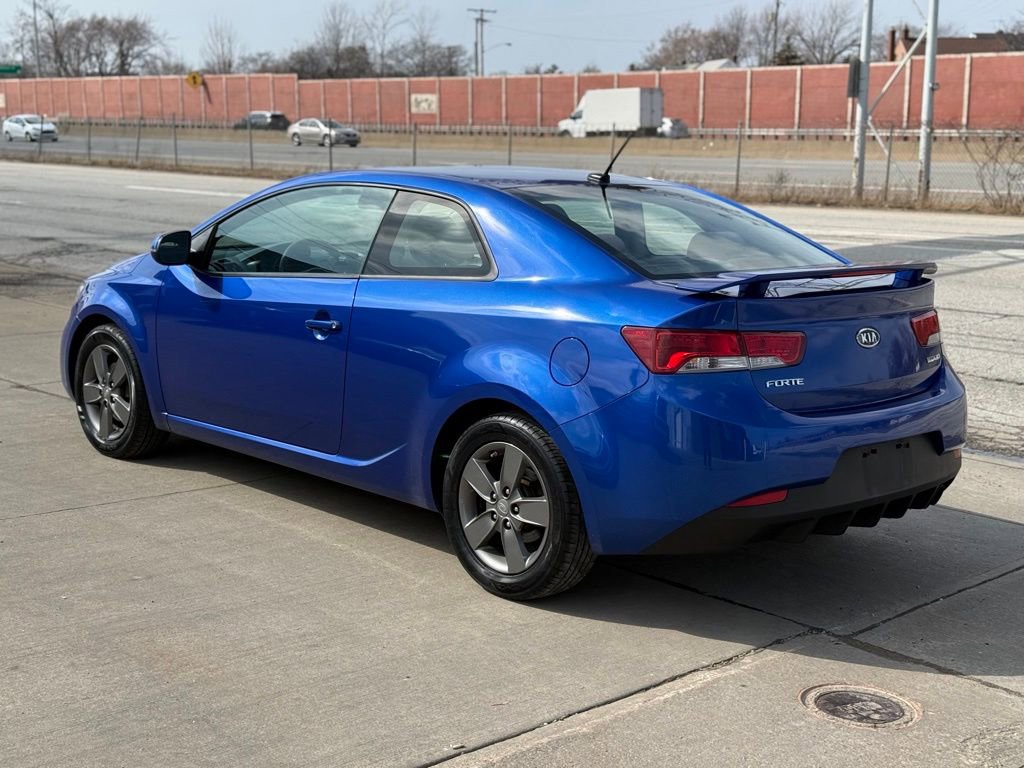 Used 2012 Kia Forte Koup EX image 11