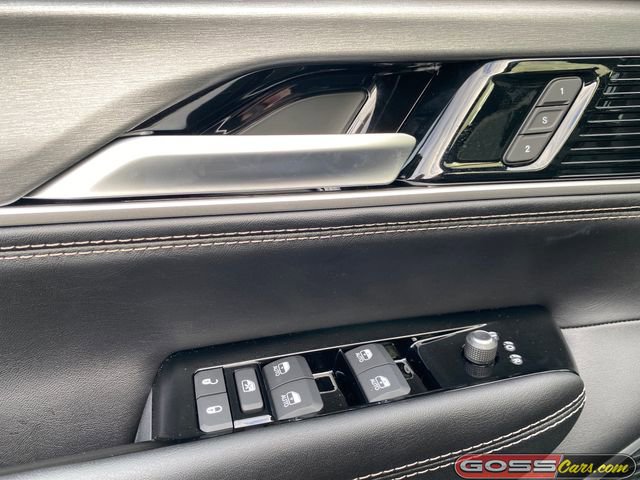 New 2025 Jeep Wagoneer 4X4 w/ Premium Group I image 26