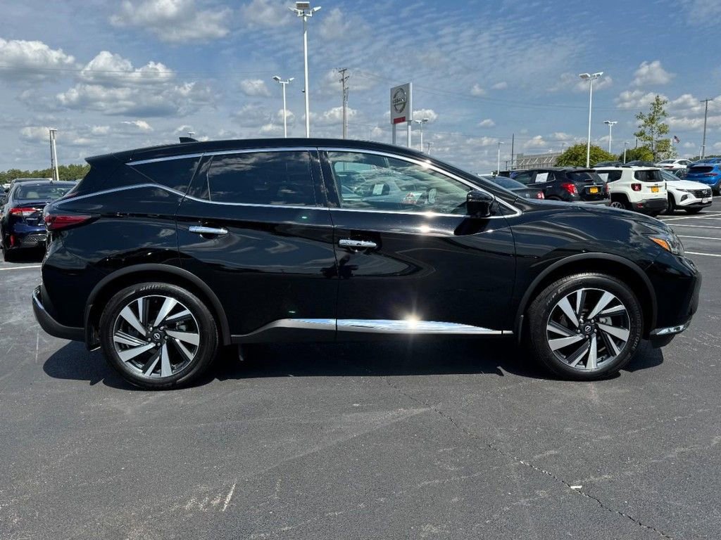 Used 2024 Nissan Murano SL w/ Cargo Package AWD/4WD image 2
