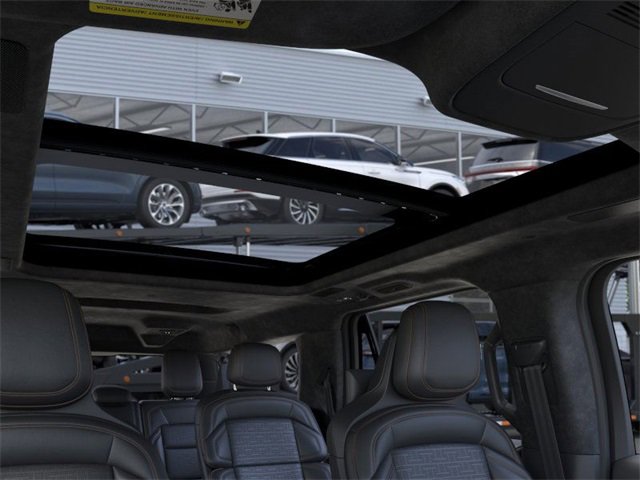 New 2025 Lincoln Navigator L Black Label image 22