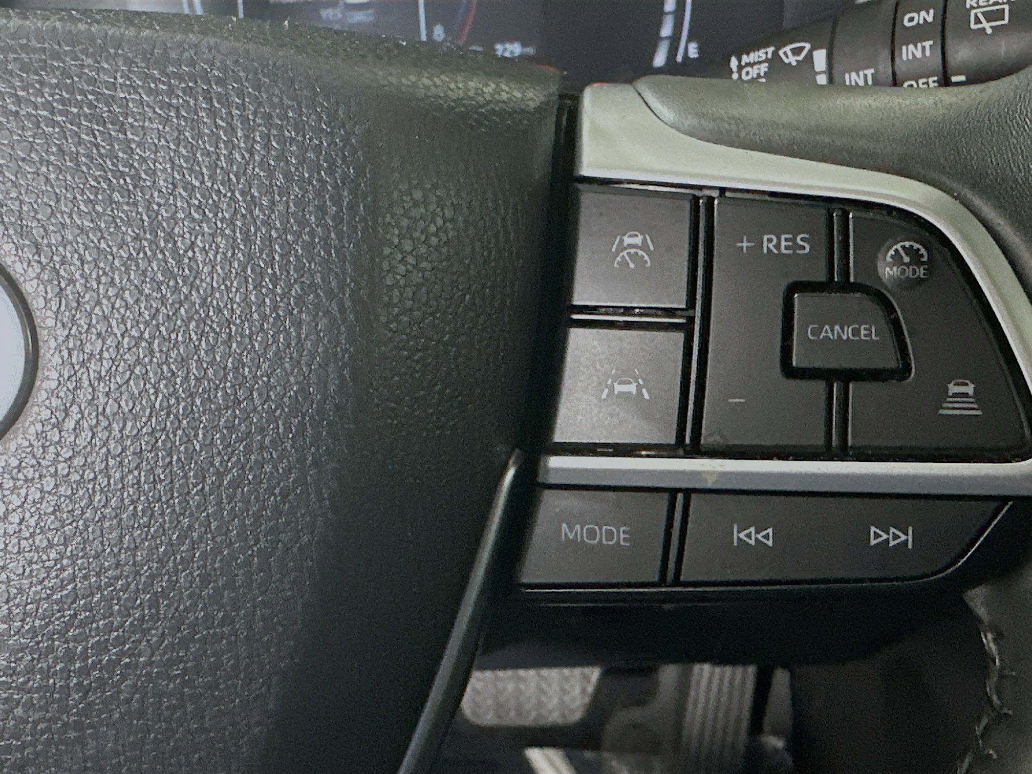 Used 2024 Toyota Grand Highlander Limited image 17