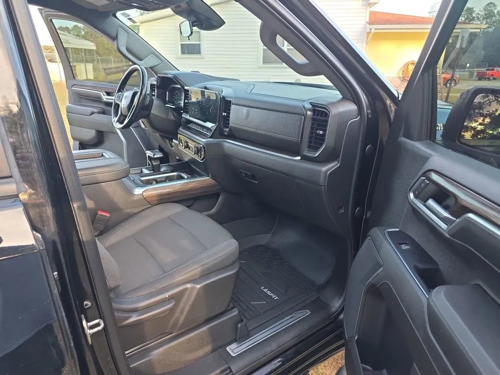 Used 2022 Chevrolet Silverado 1500 RST image 21