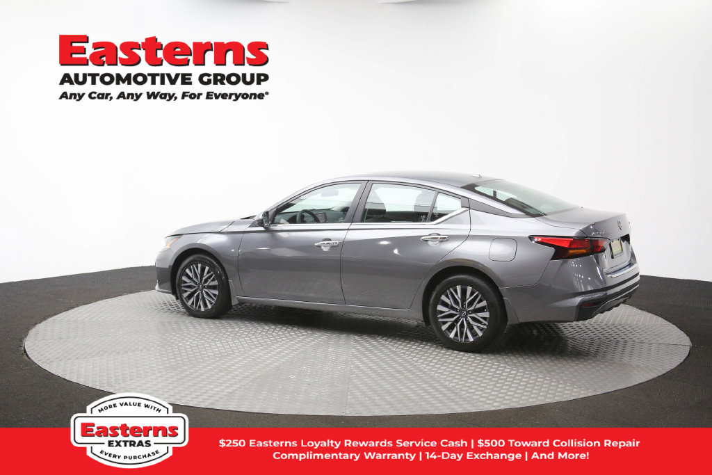 Used 2023 Nissan Altima 2.5 SV AWD/4WD image 63