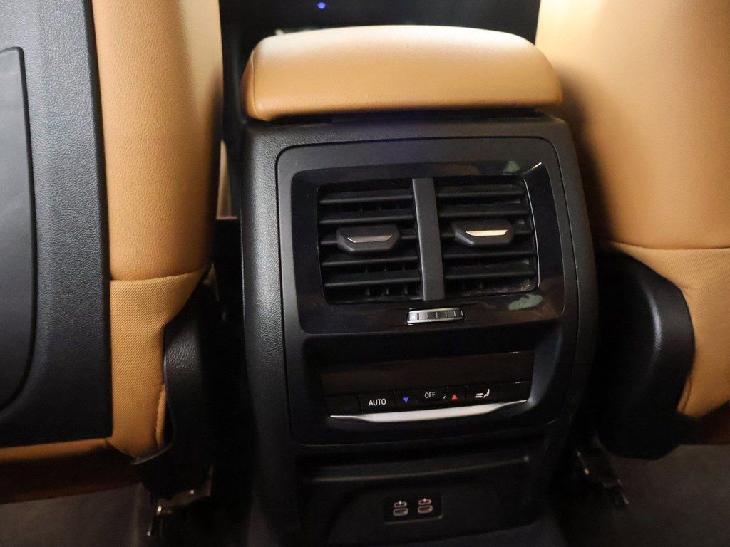 Used 2023 BMW X3 xDrive30i w/ Premium Package image 51