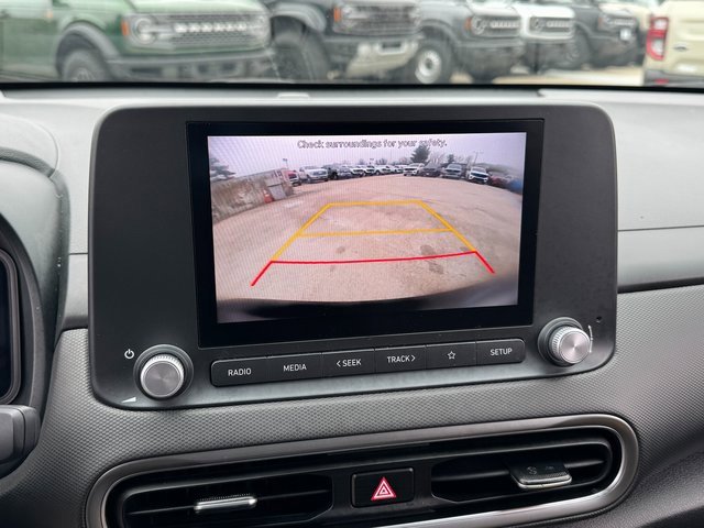 Used 2023 Hyundai Kona SE image 26