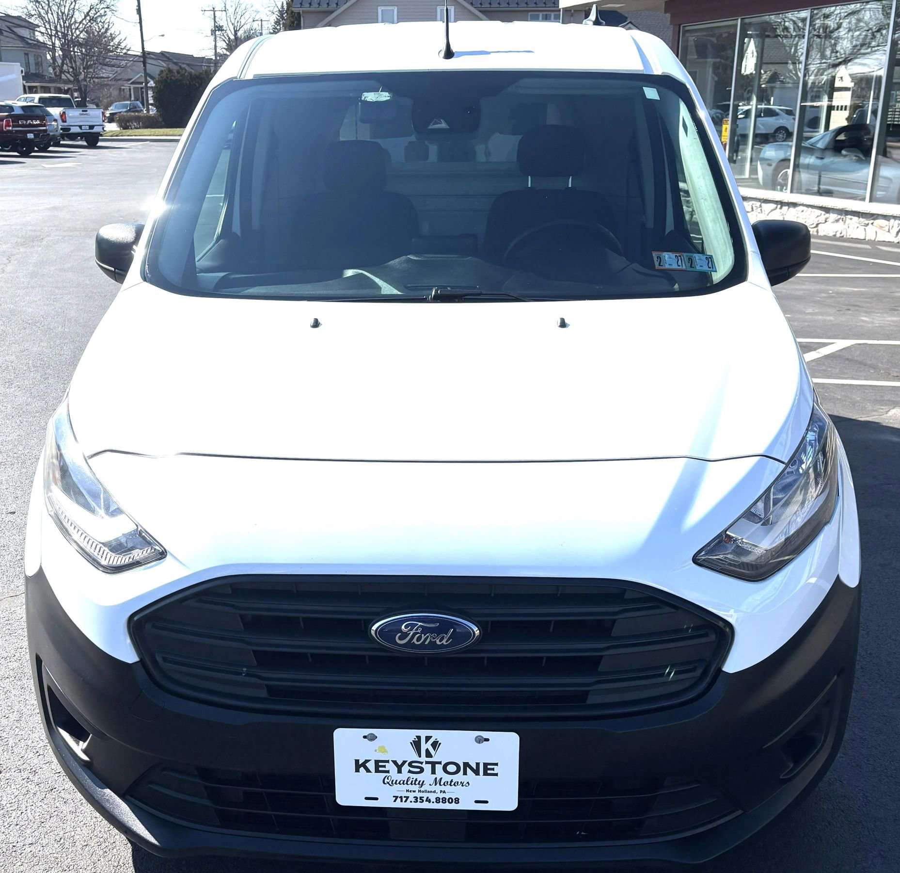 Used 2022 Ford Transit Connect XL image 4