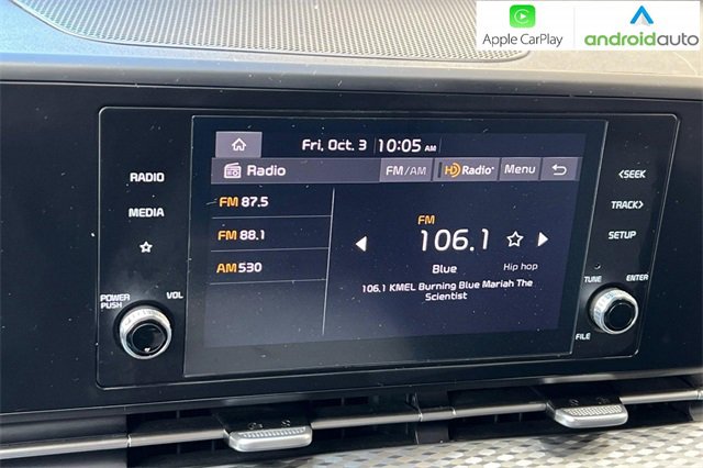 Used 2023 Kia Carnival LX image 24