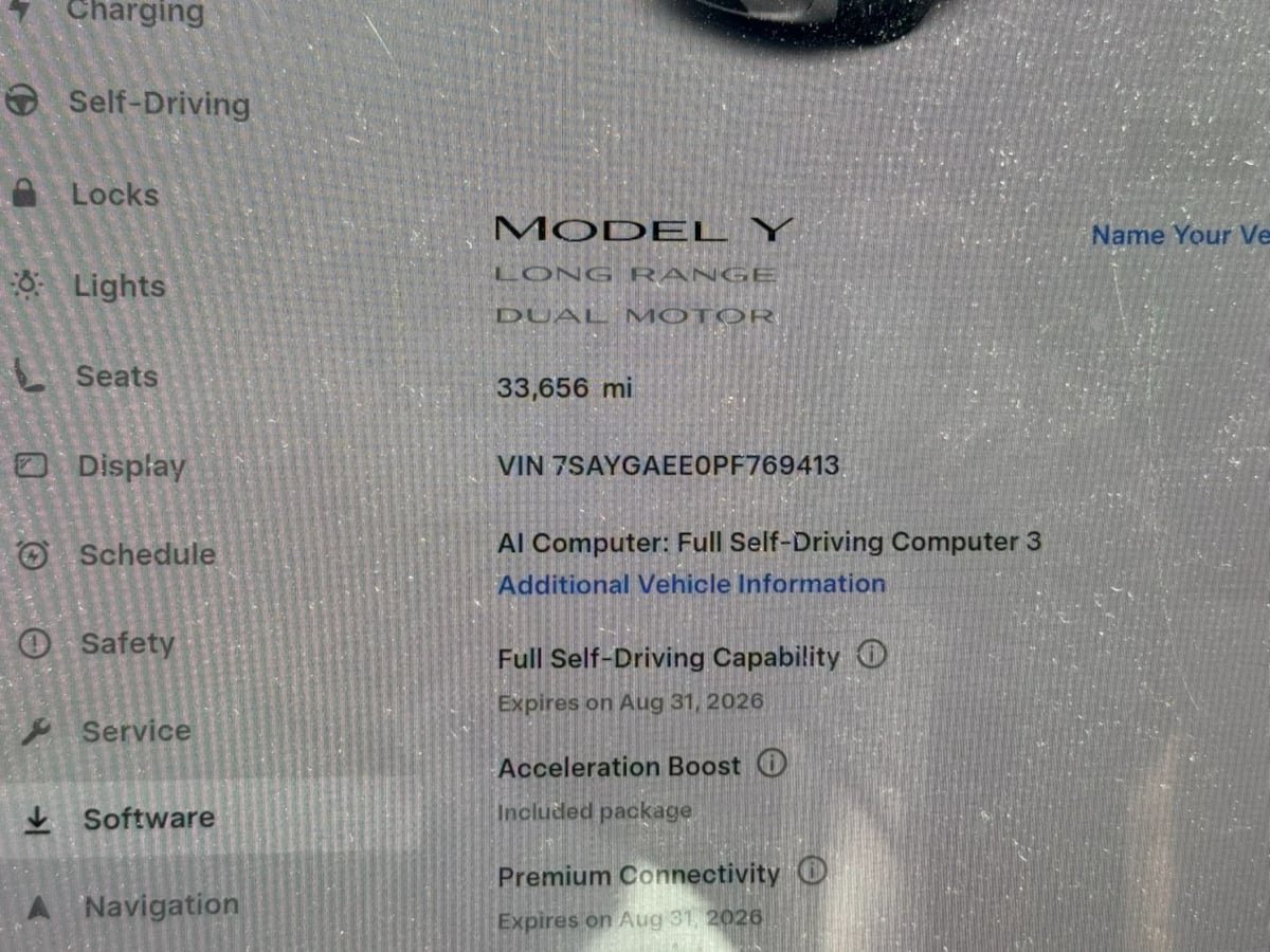 Used 2023 Tesla Model Y Long Range AWD/4WD image 9