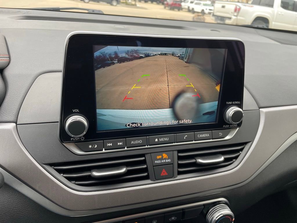 Used 2024 Nissan Altima 2.5 SR image 19