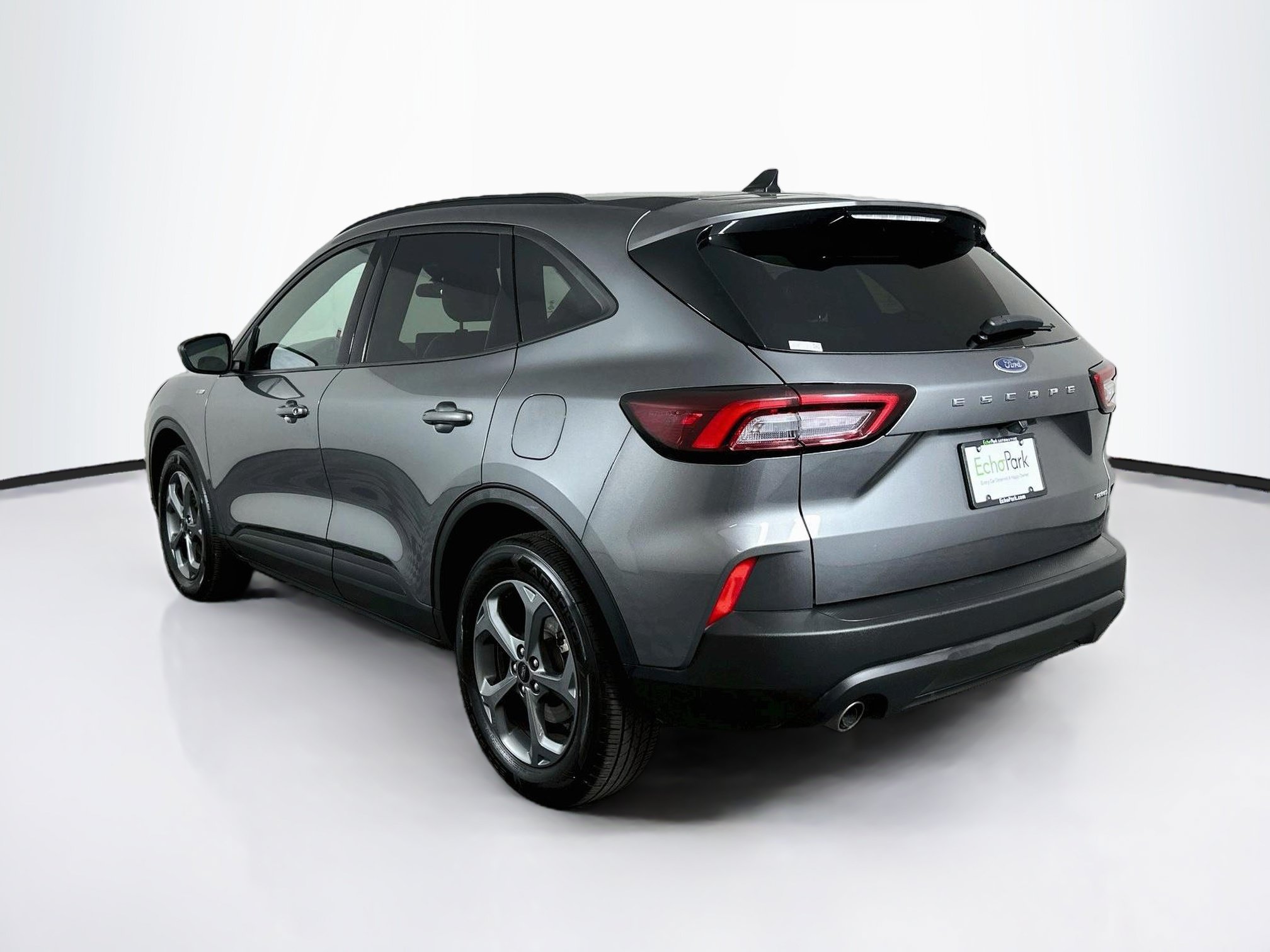 Used 2025 Ford Escape ST-Line Select AWD/4WD image 5
