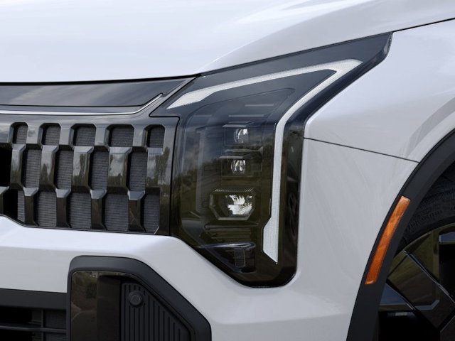 New 2026 Kia Sportage X-Line image 10