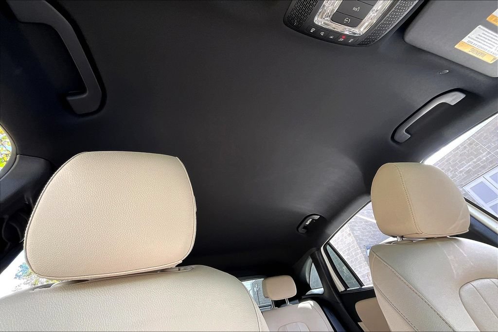 Certified 2025 Mercedes-Benz GLA 250 4MATIC image 17