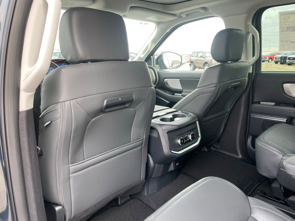 New 2026 Ford Expedition Max Active image 60