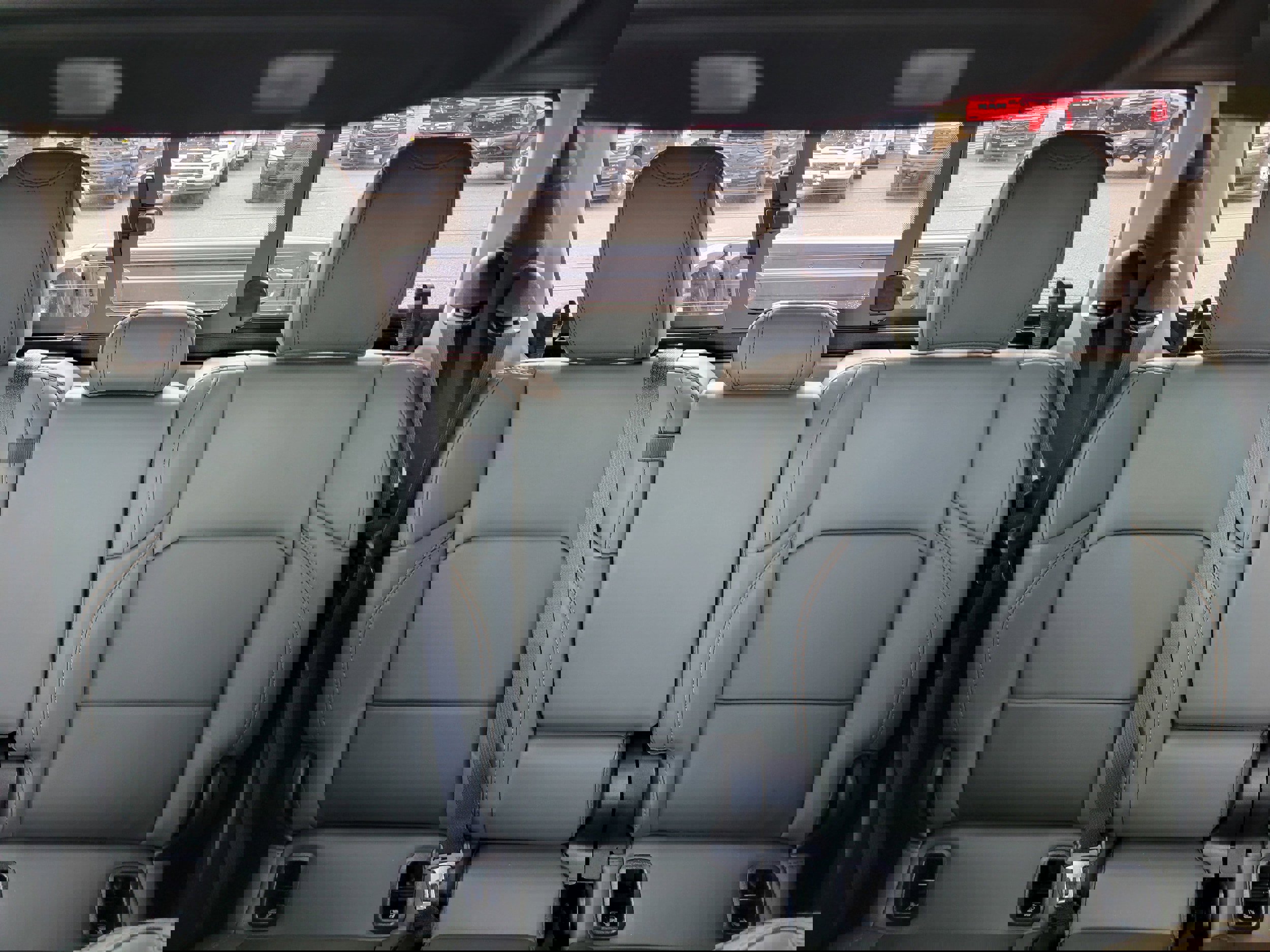 New 2026 Jeep Gladiator Mojave w/ Steel Bumper Group image 26