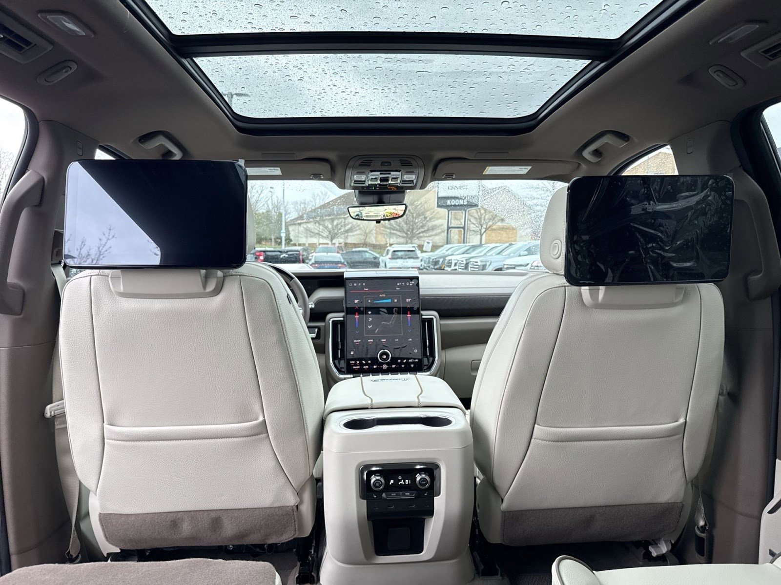 New 2026 GMC Yukon XL Denali image 21