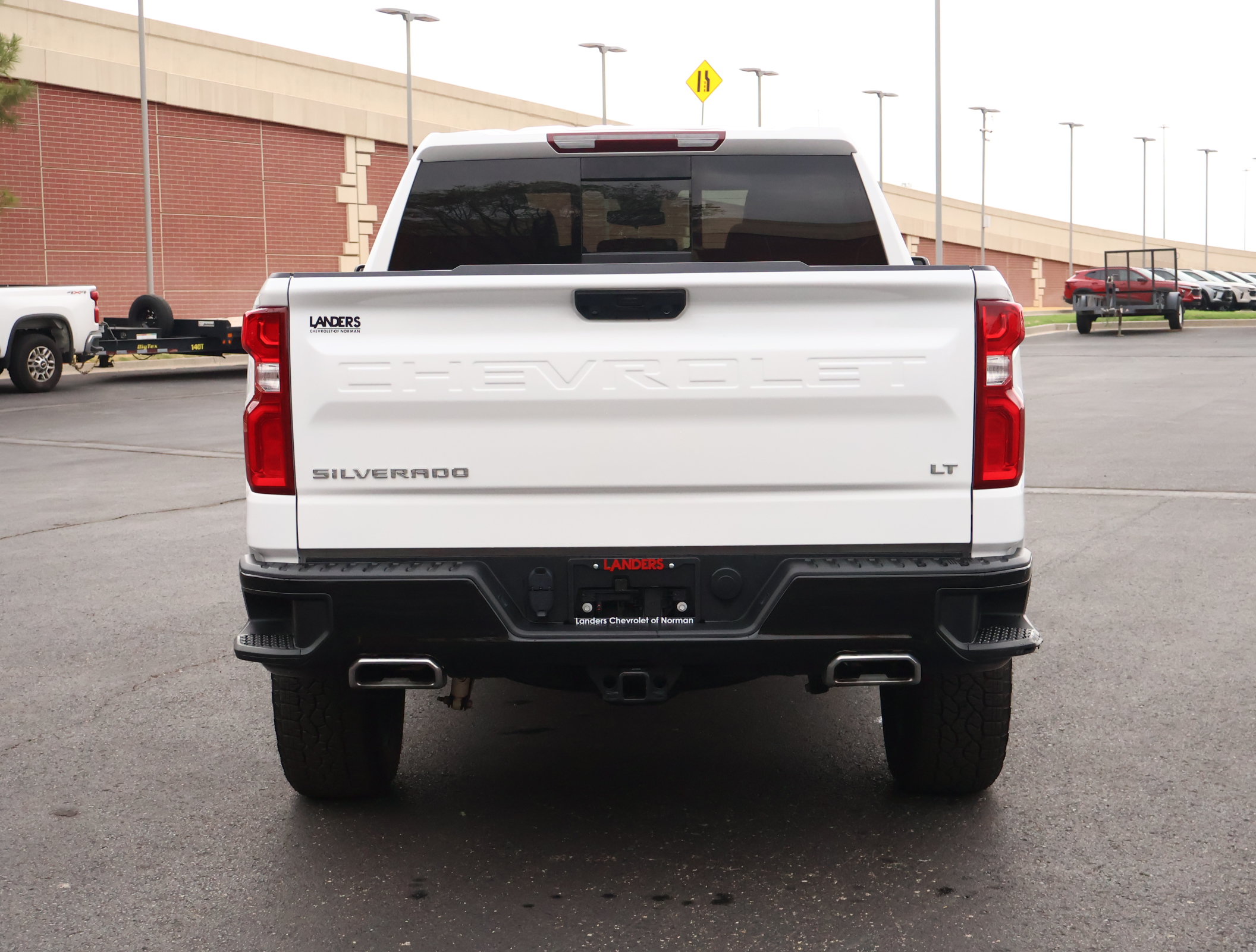 Used 2025 Chevrolet Silverado 1500 LT Trail Boss w/ Convenience Package II AWD/4WD image 29