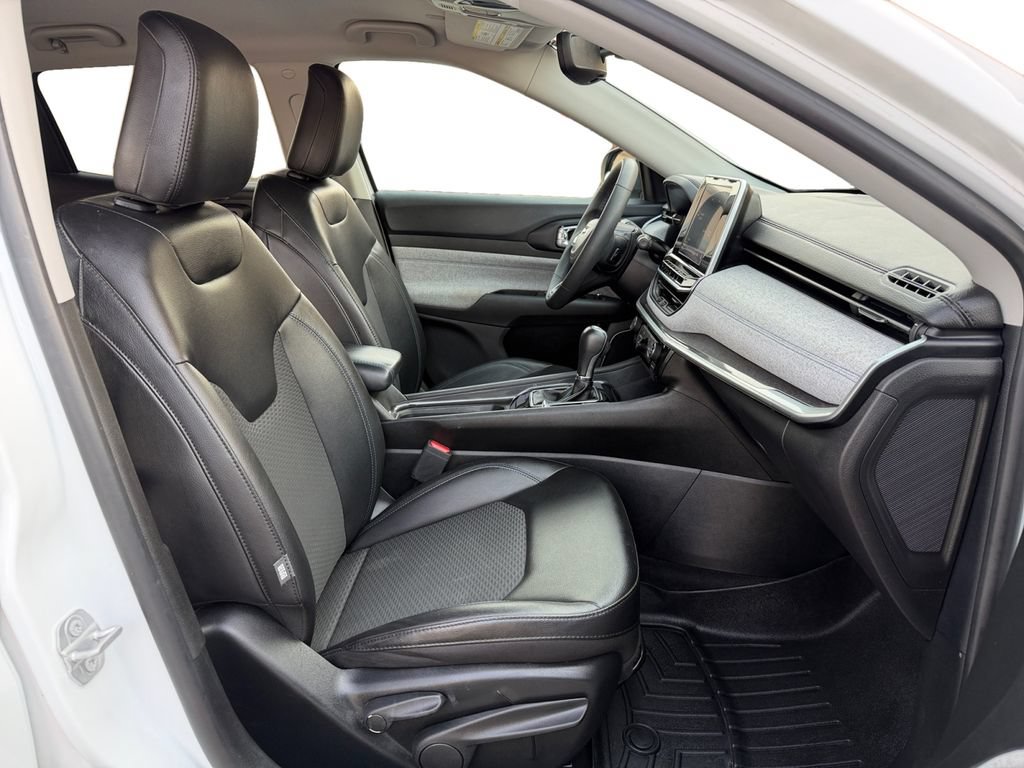 Used 2022 Jeep Compass Latitude AWD/4WD image 18