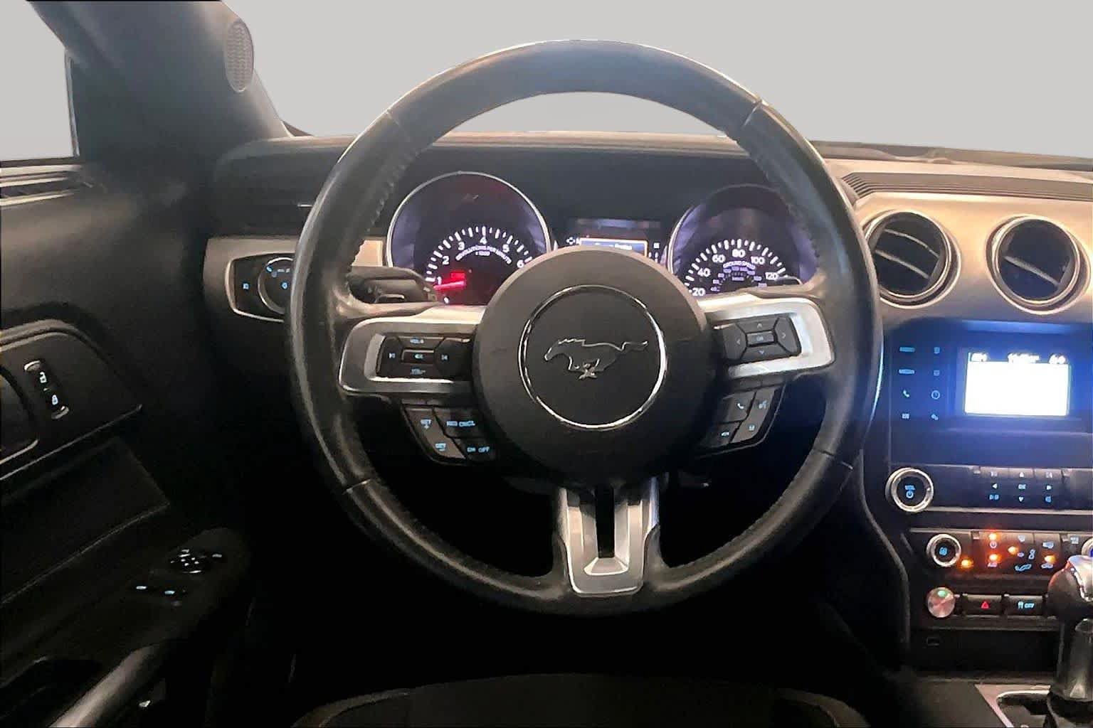 Used 2023 Ford Mustang GT RWD image 5