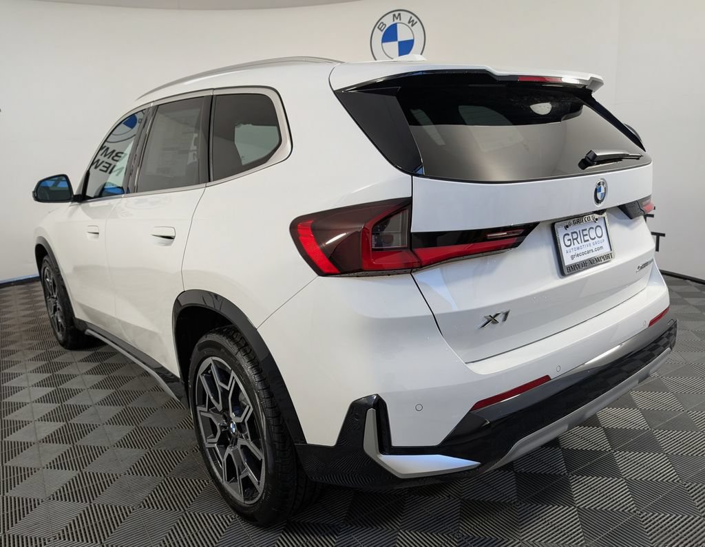 New 2026 BMW X1 xDrive28i w/ Technology Package AWD/4WD image 8