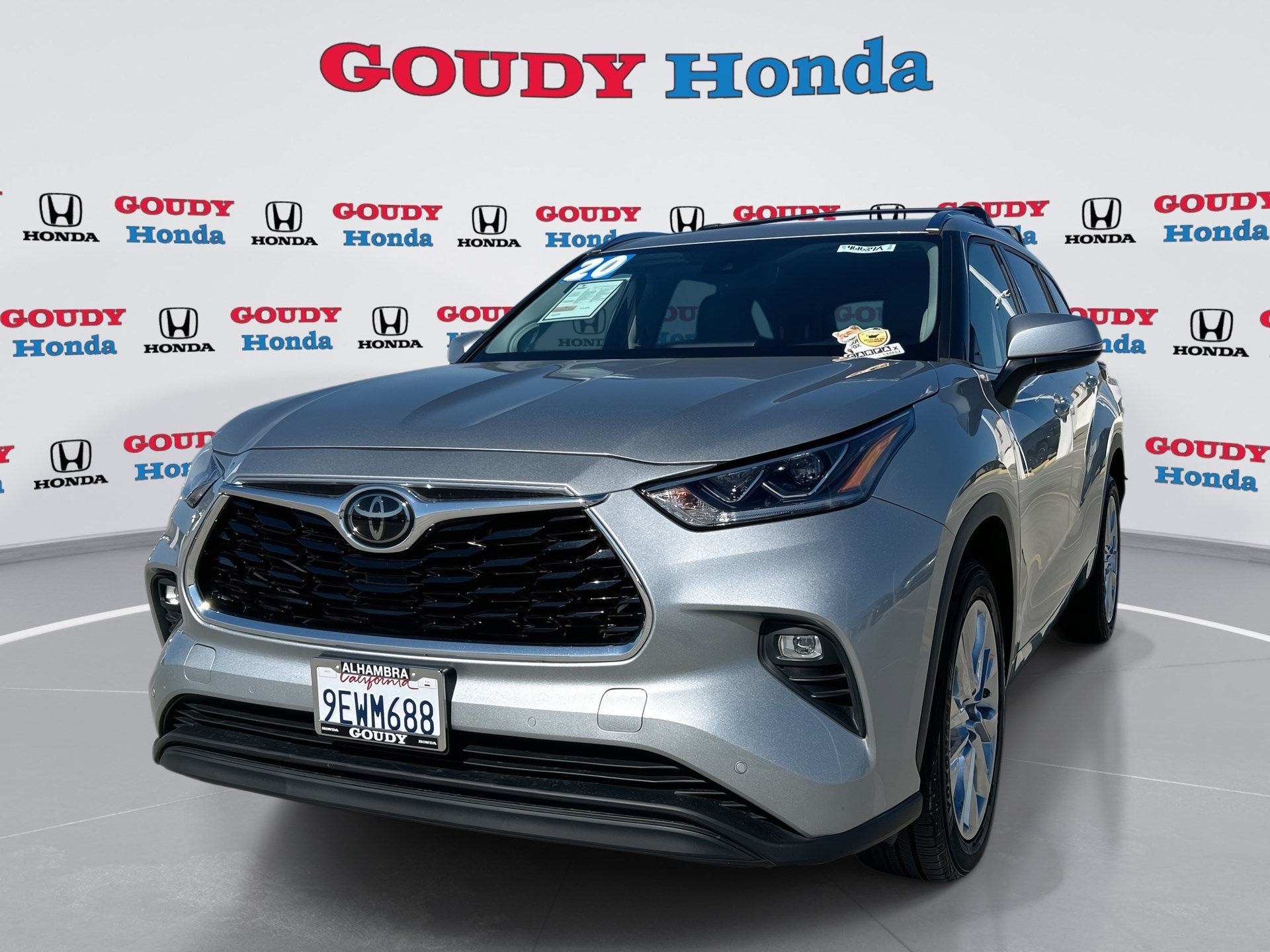Used 2020 Toyota Highlander Limited