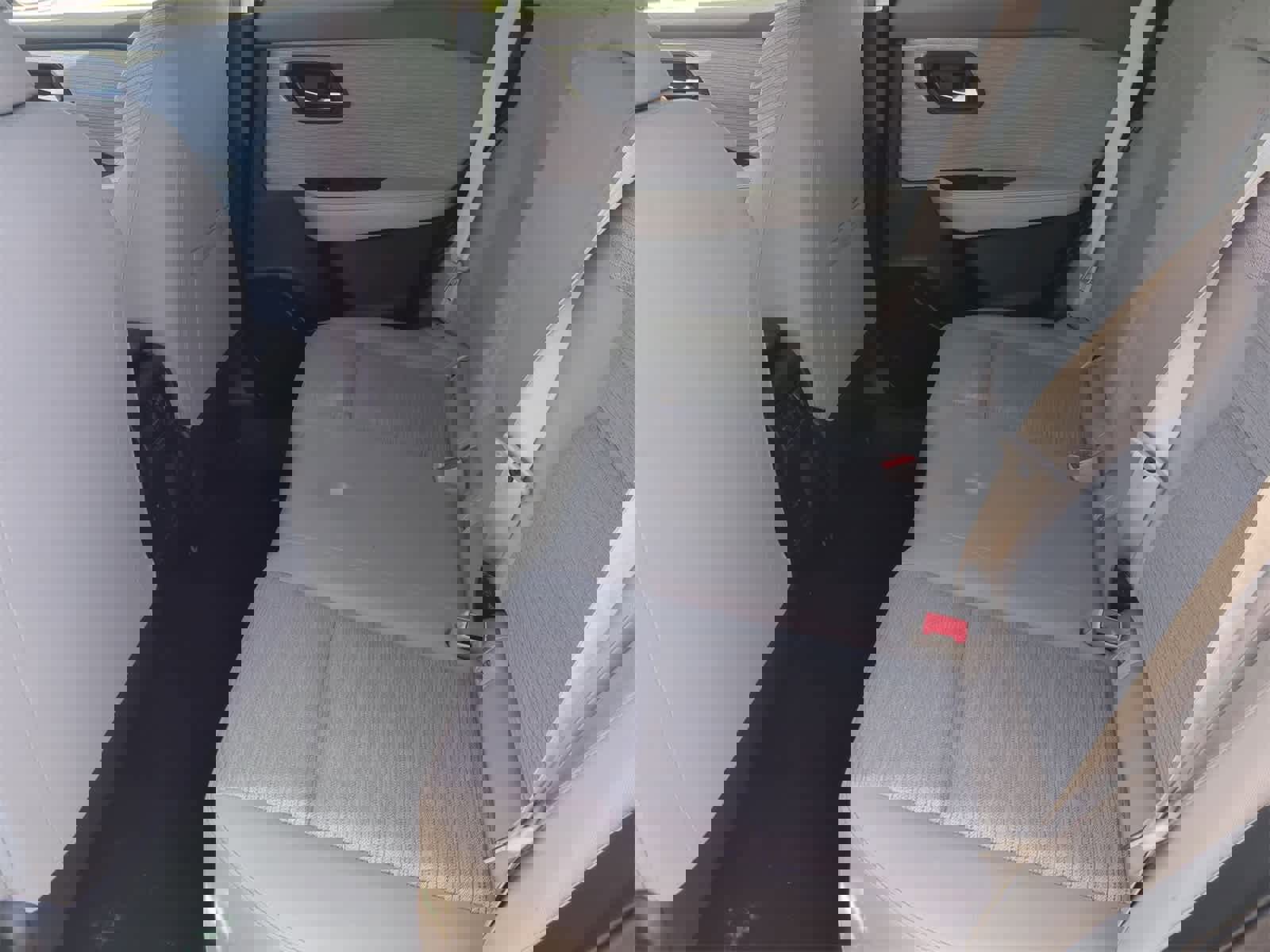 Used 2023 Nissan Rogue SV image 19