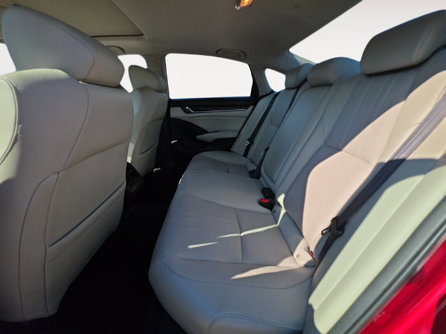 Used 2018 Honda Accord EX-L image 13