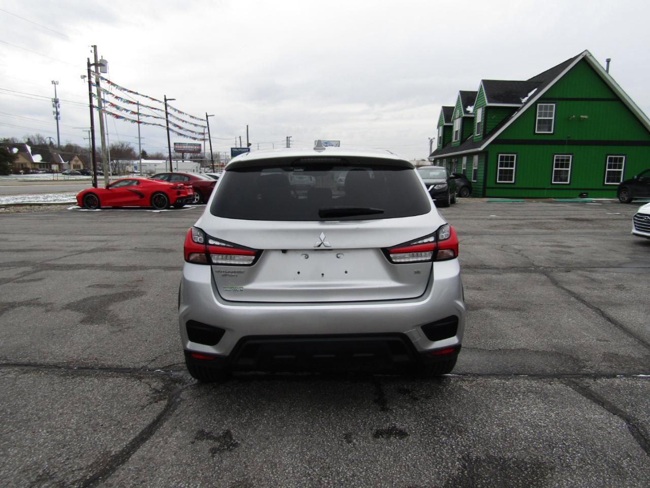 Used 2021 Mitsubishi Outlander Sport SE AWD/4WD image 6