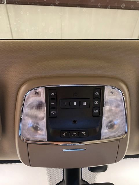 Used 2021 Jeep Grand Cherokee Limited w/ Luxury Group II AWD/4WD image 20