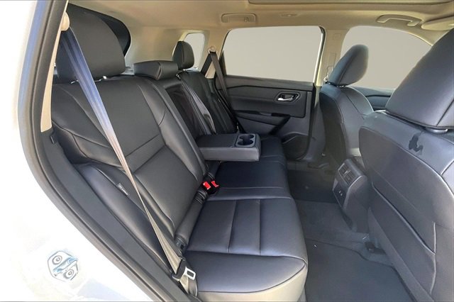 New 2026 Nissan Rogue SV image 10