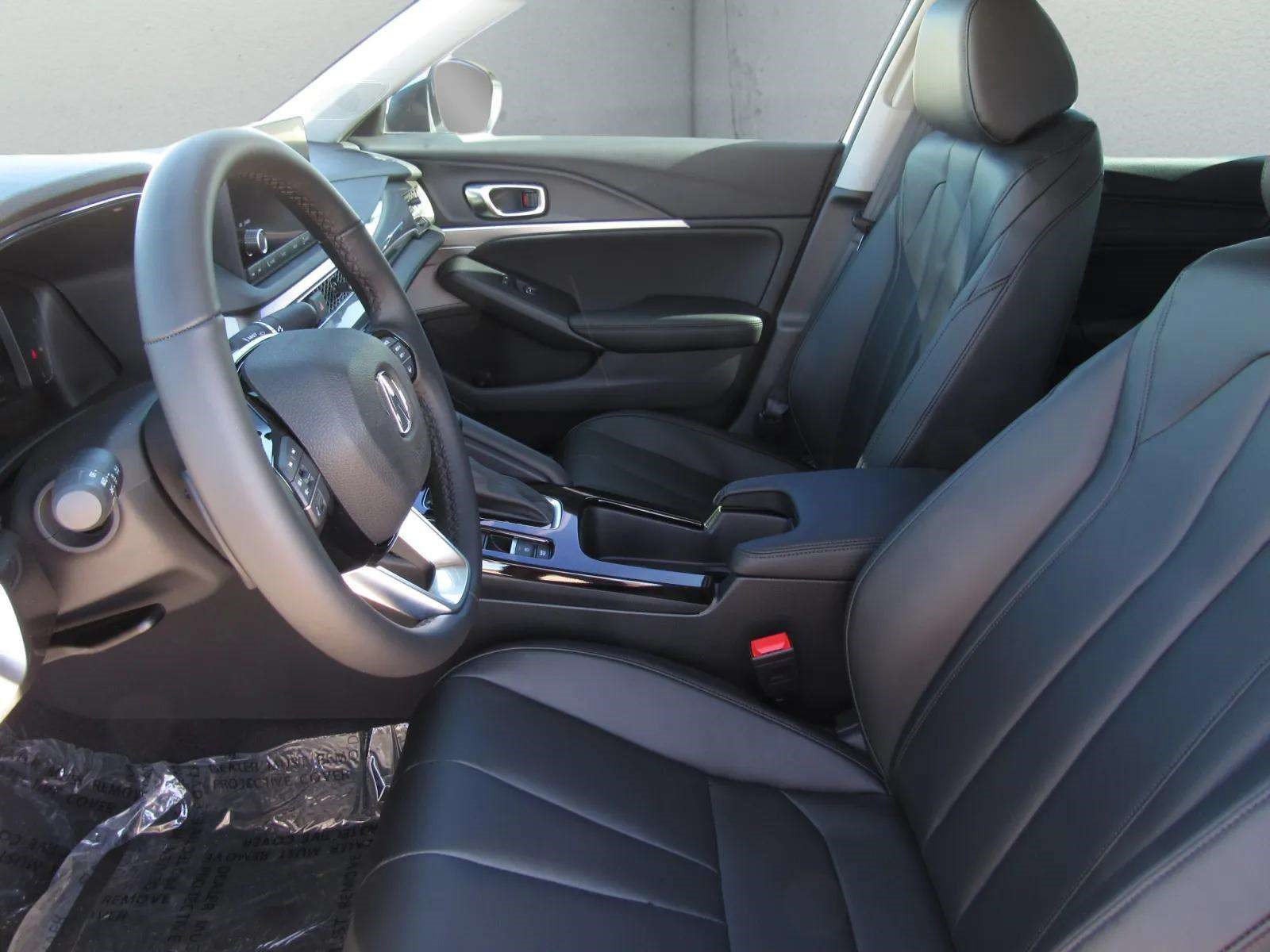 Certified 2026 Acura Integra FWD image 14