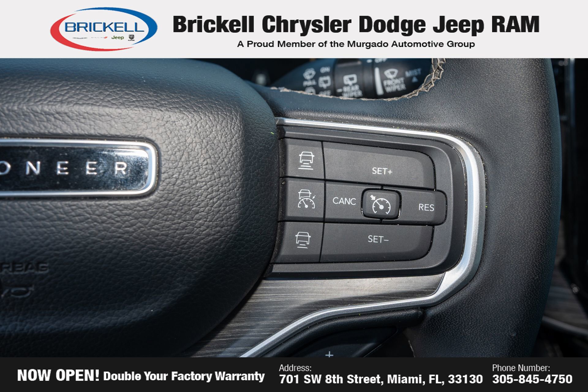 Used 2024 Jeep Wagoneer L Series II w/ Flexible Seating Group image 30