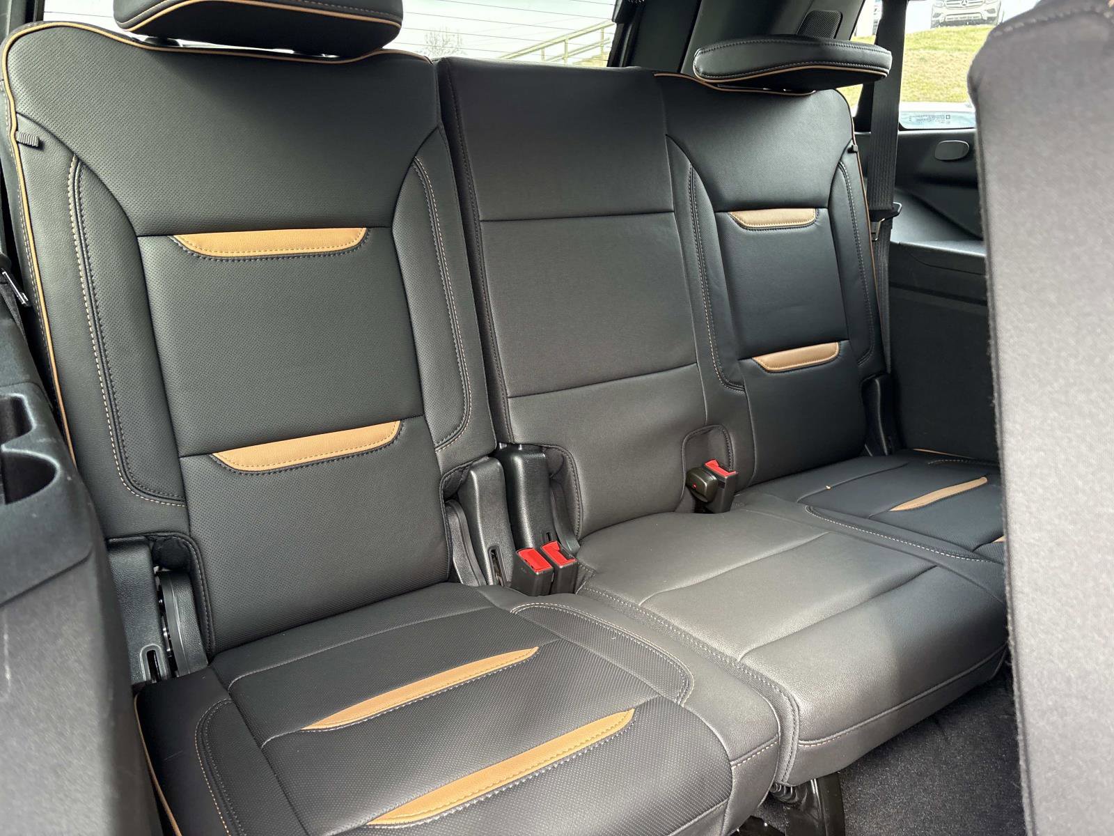 Certified 2023 GMC Yukon AT4 image 33