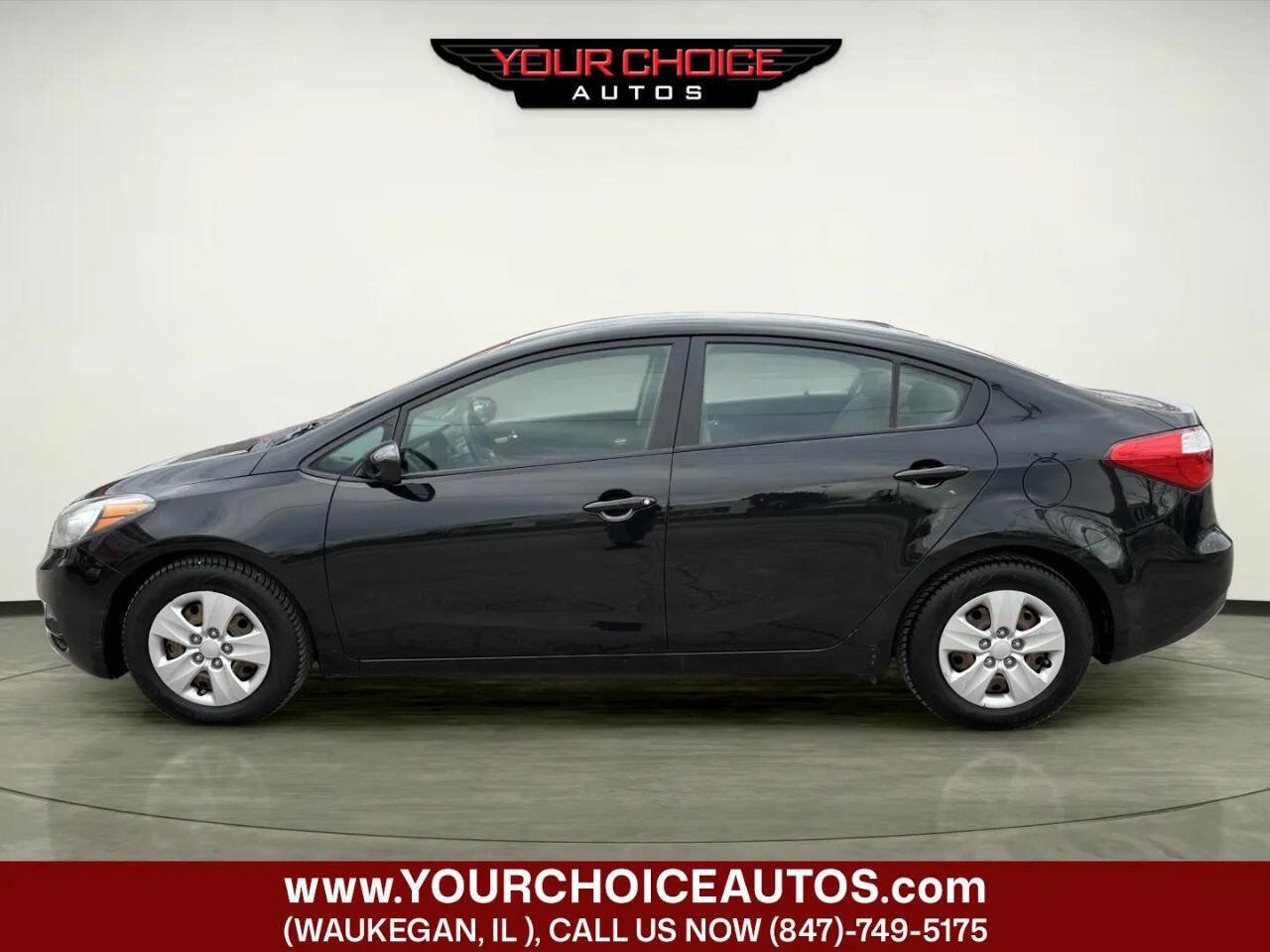 Used 2015 Kia Forte LX image 2