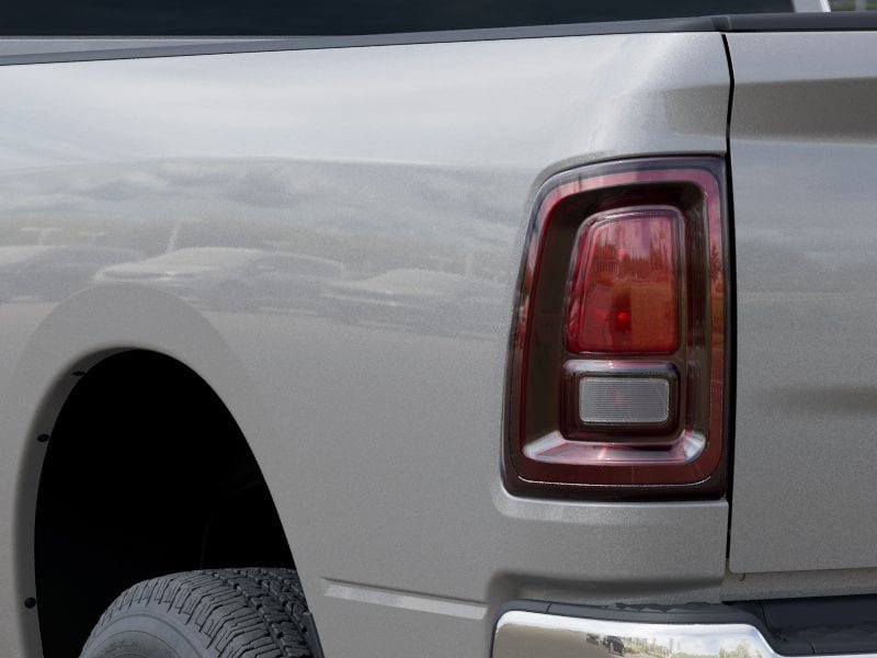 New 2026 RAM 3500 Tradesman AWD/4WD image 9