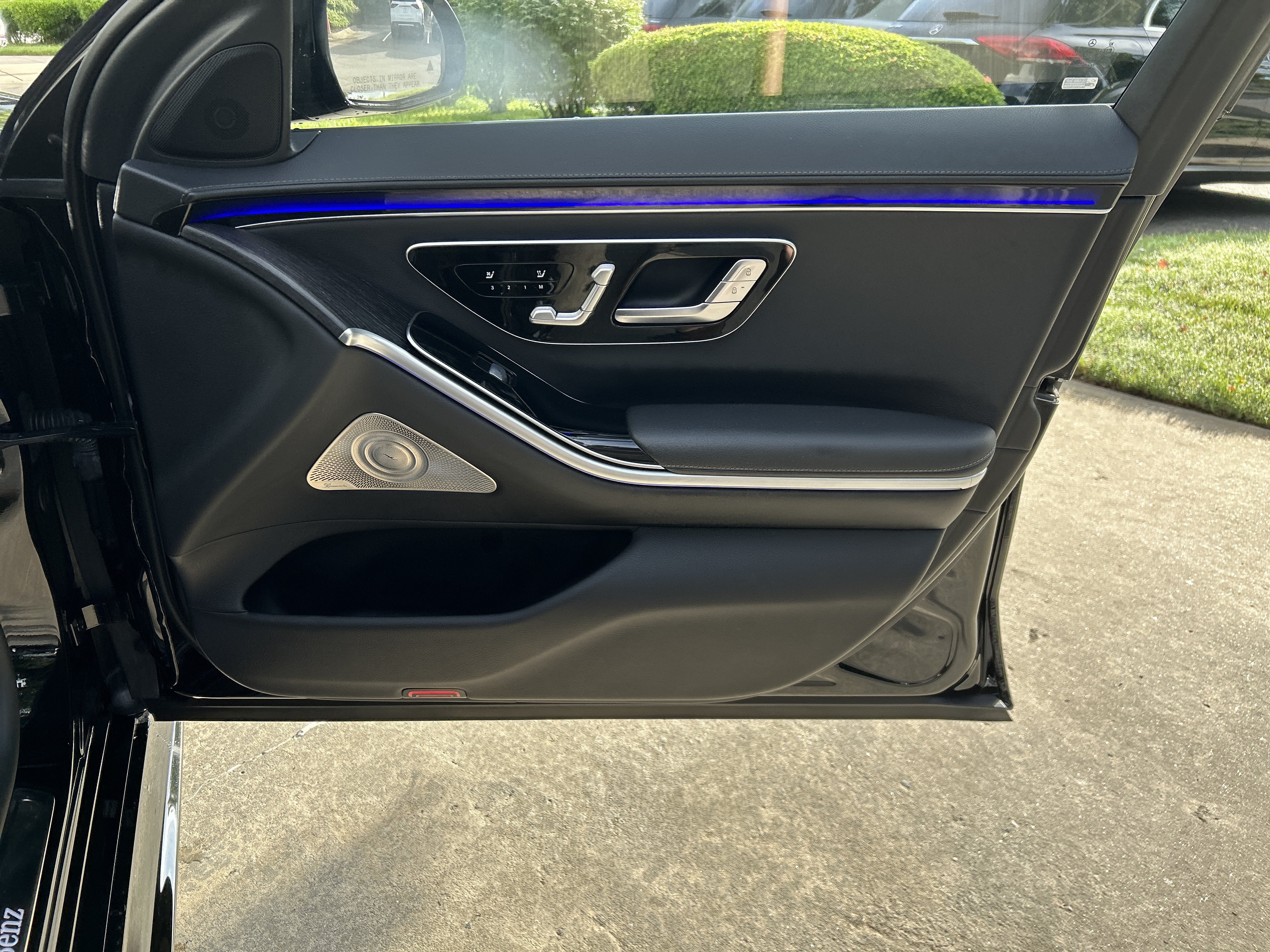 Certified 2023 Mercedes-Benz S 580 4MATIC Sedan w/ AMG Line image 45