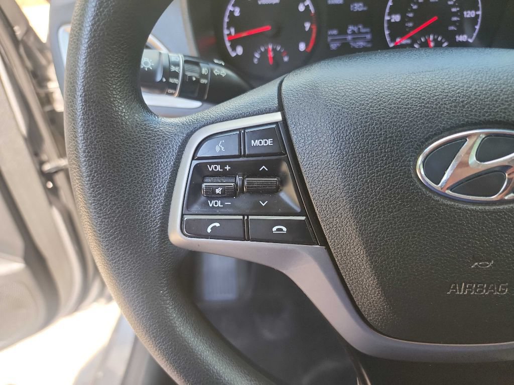 Used 2021 Hyundai Accent SEL FWD image 12