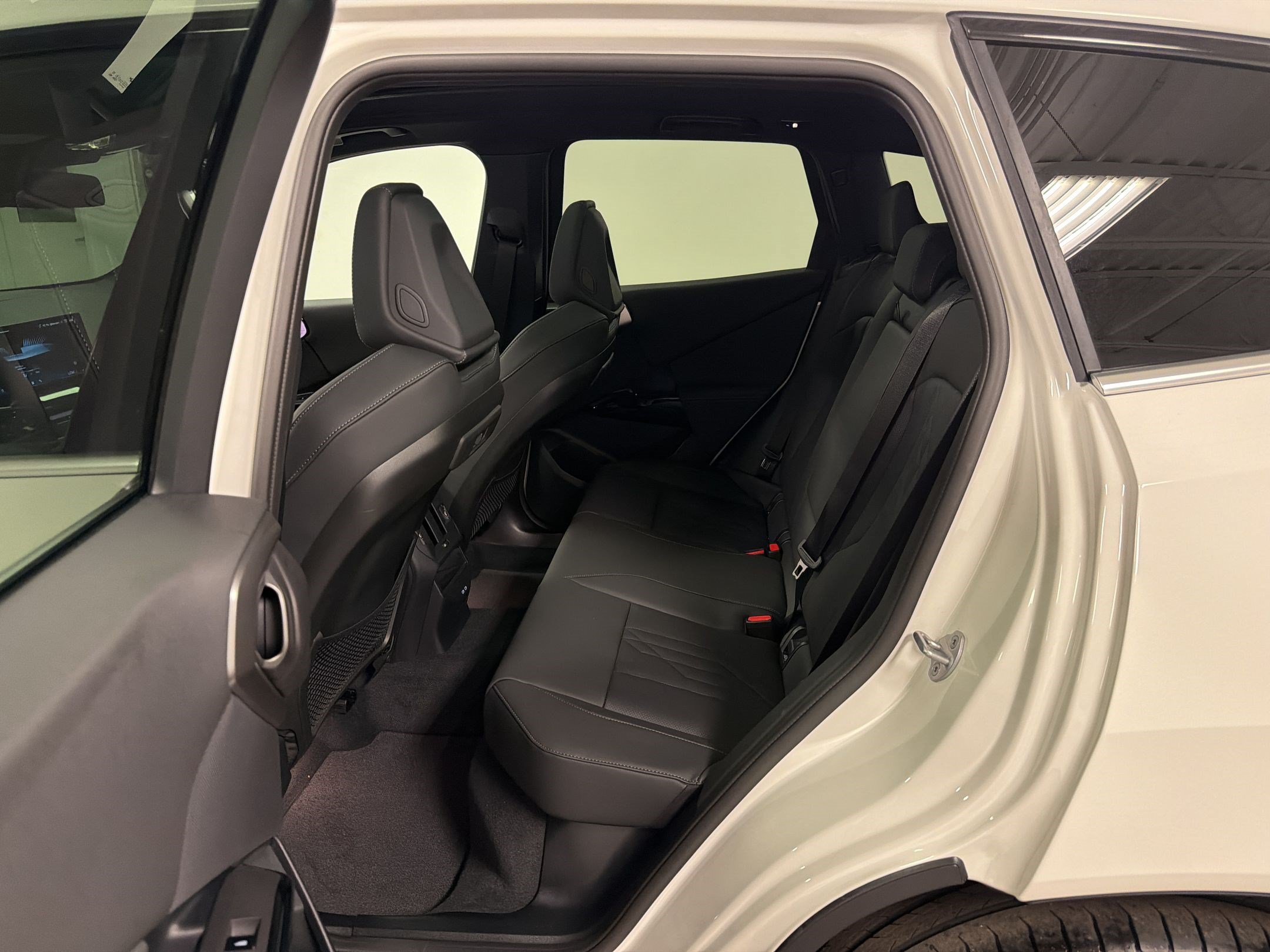 New 2026 BMW X3 xDrive30i w/ Premium Package AWD/4WD image 23
