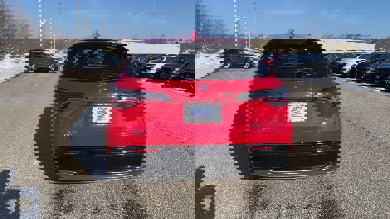 Used 2024 Honda HR-V EX-L image 8