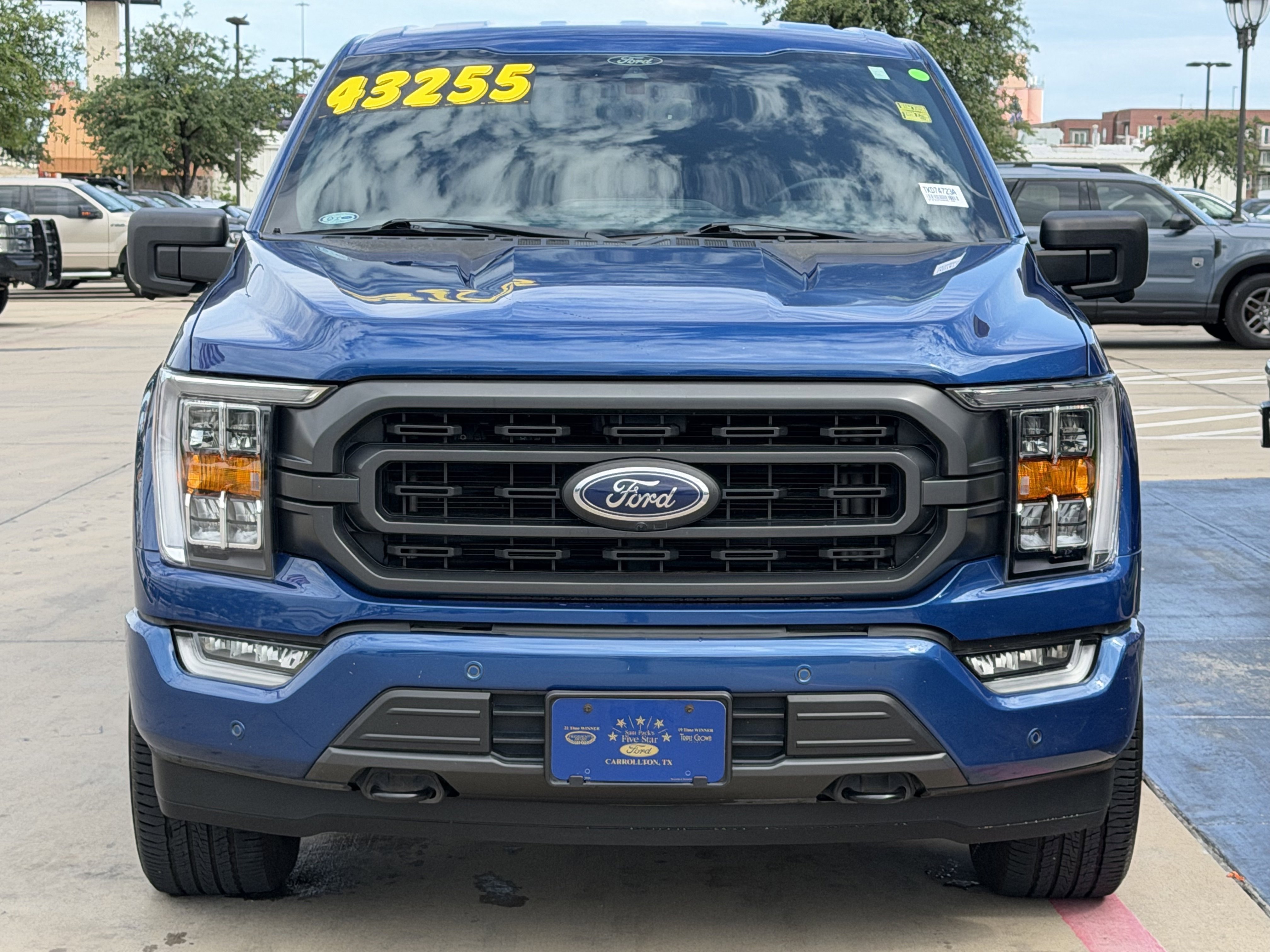 Used 2022 Ford F150 XLT w/ Equipment Group 302A High AWD/4WD image 8