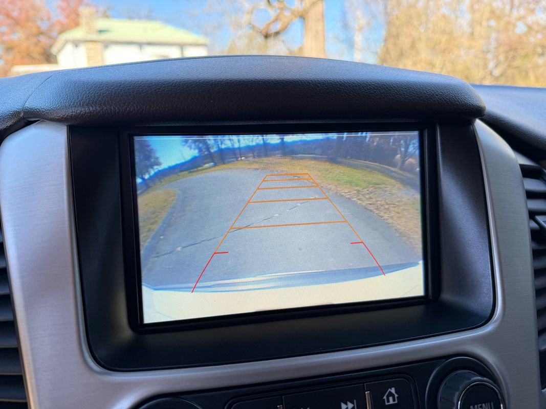 Used 2016 GMC Yukon SLT w/ Open Road Package image 27