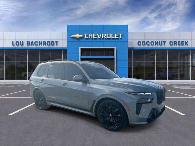 Used 2024 BMW X7 xDrive40i w/ Executive Package AWD/4WD image 2