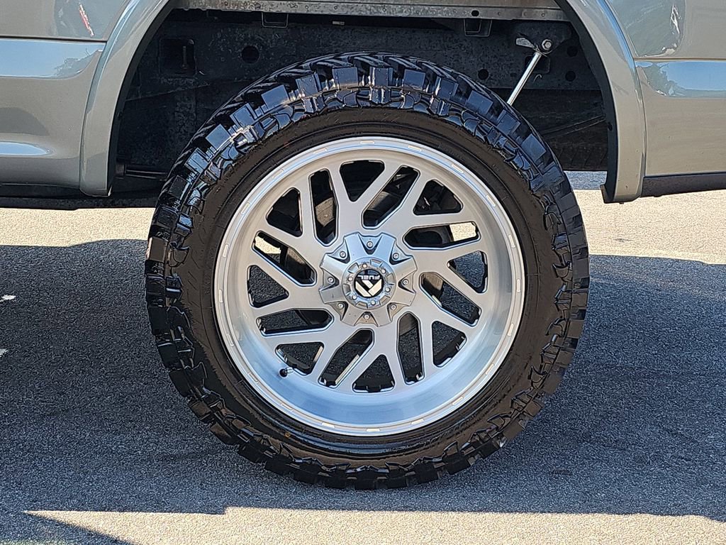 Used 2020 Ford F150 Lariat w/ Max Trailer Tow Package image 35