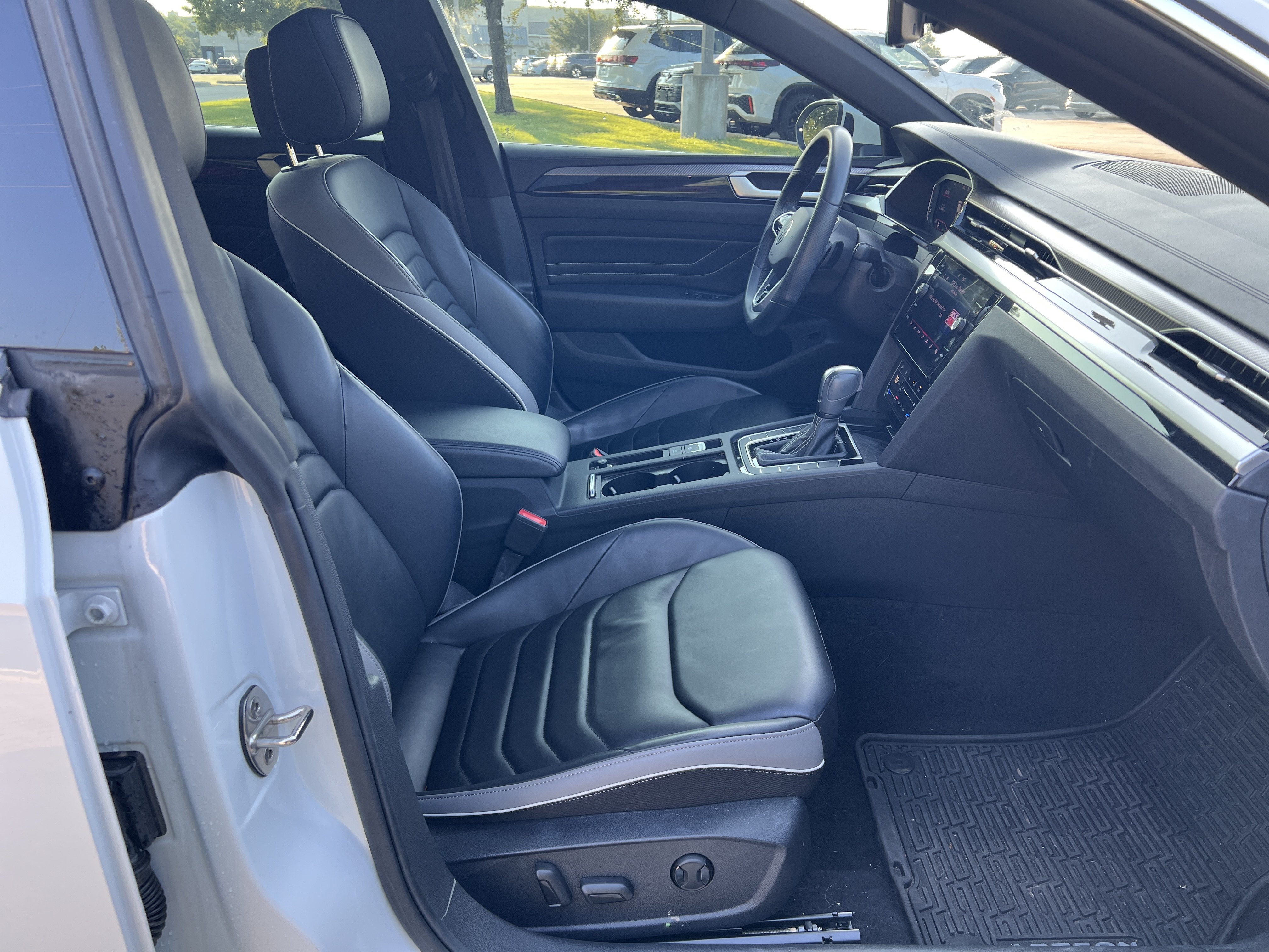 Certified 2023 Volkswagen Arteon SEL w/ Arteon MDO Package AWD/4WD image 27