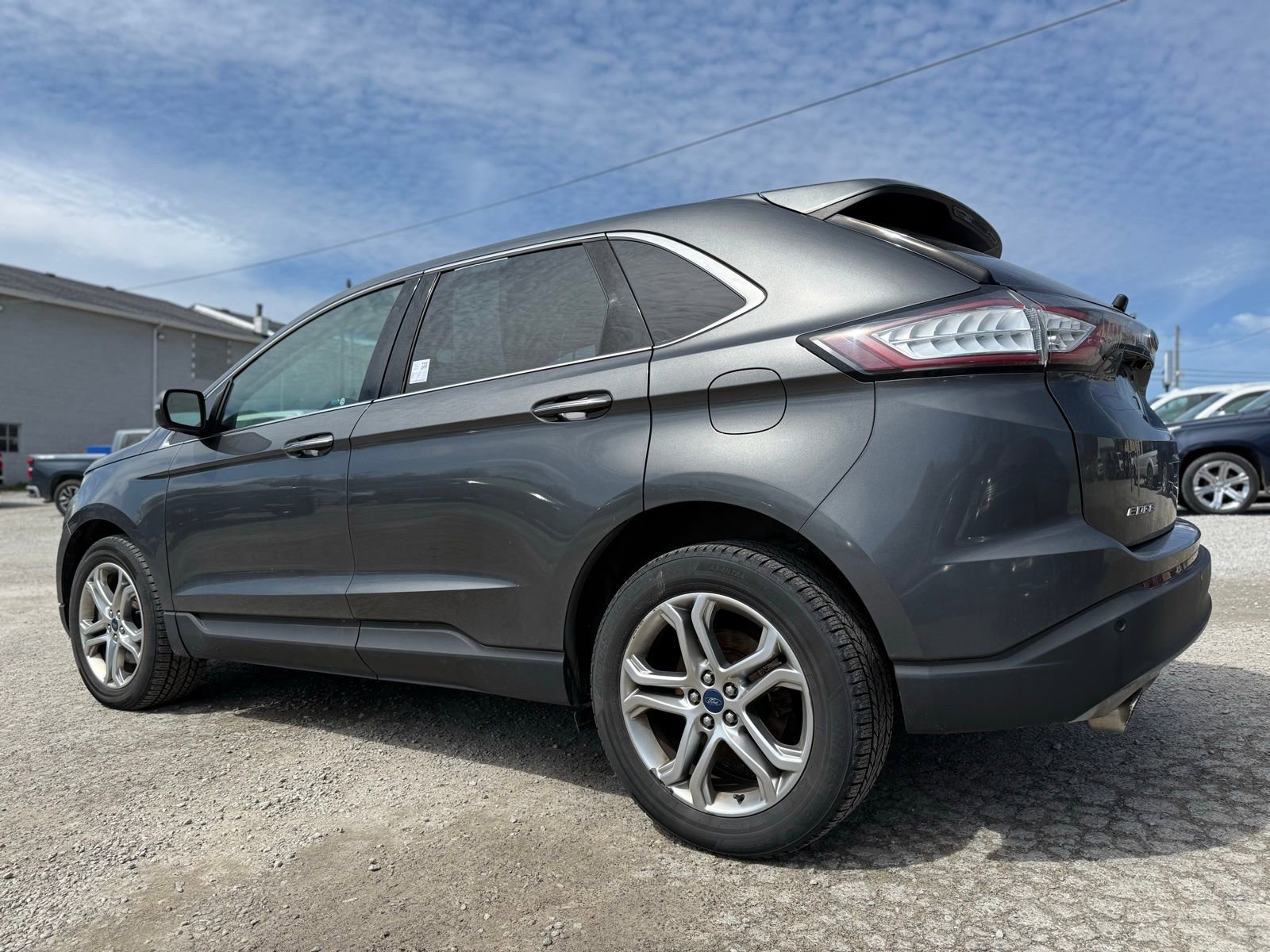 Used 2017 Ford Edge Titanium w/ Technology Package image 7